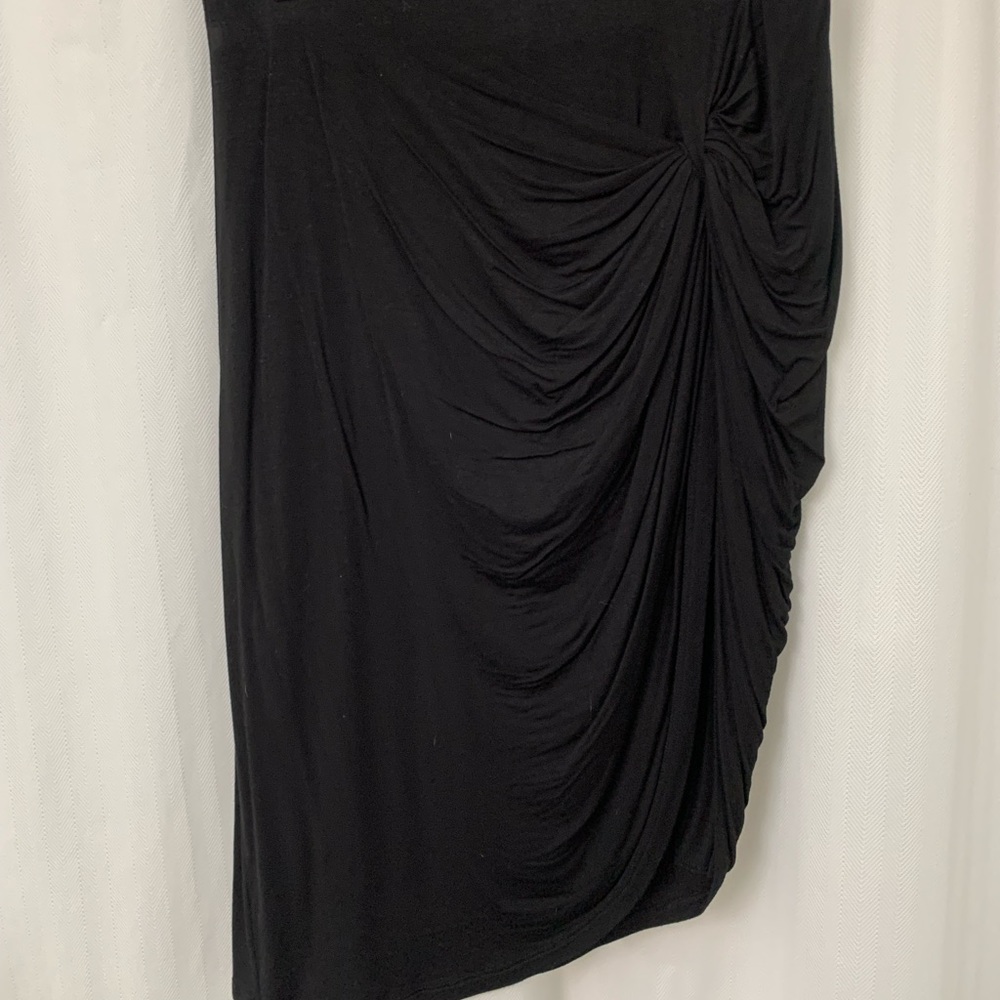 Womens asymmetrical black skirt.